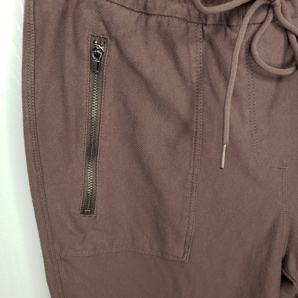 C & C California Joggers M Athleisure Comfy Travel Stretch Activewear Minimalist - Picture 3 of 8